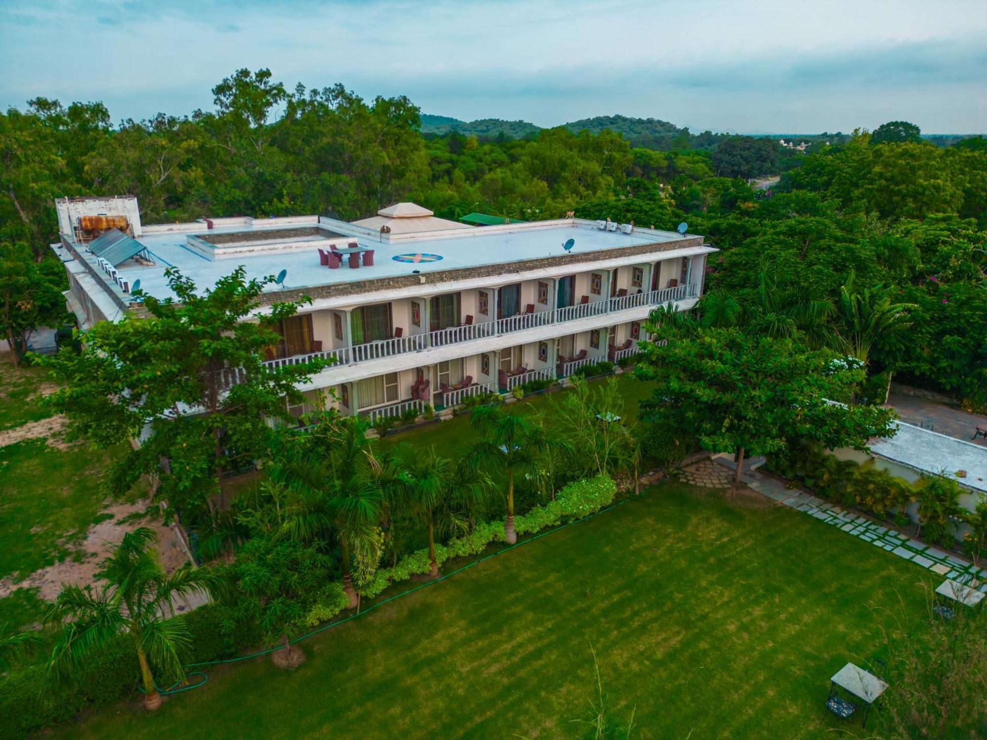 Ranakpur Safari Resort Sādri المظهر الخارجي الصورة